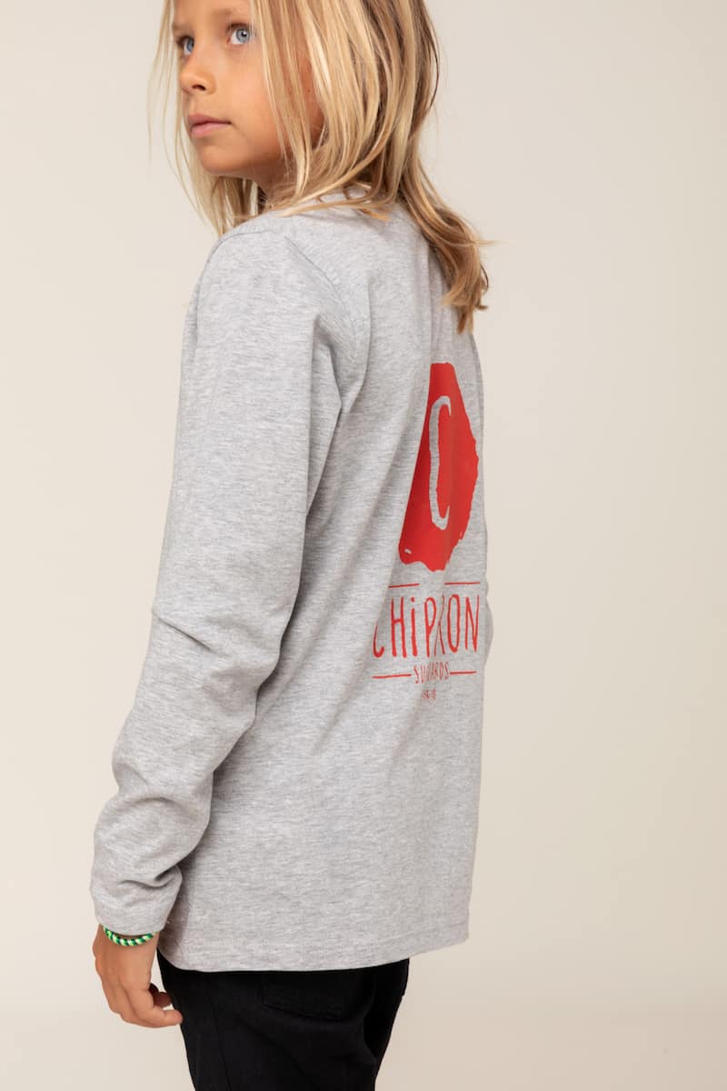 Chipiron_tshirt-manches-longues-gris-logo-enfant-lifestyle-back2