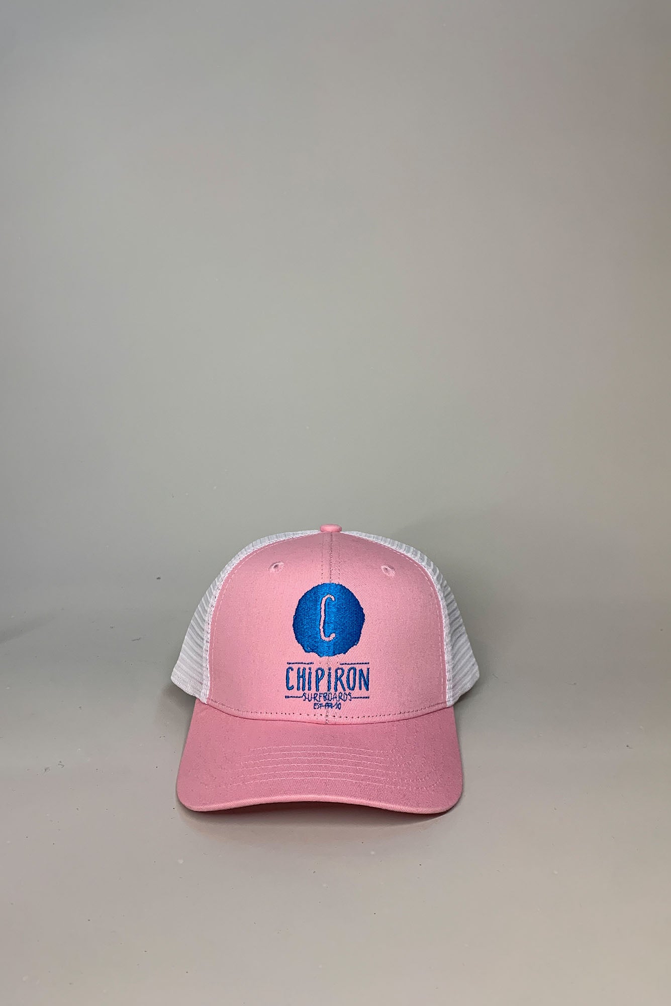 trucker-casquette-enfant-filet-rose-broderie-logo-chipiron-surfboards-2